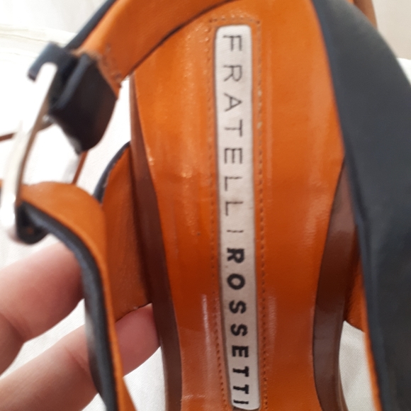 European Designer Fratelli Rossetti wedge sandal. Size 6 - Picture 3 of 3